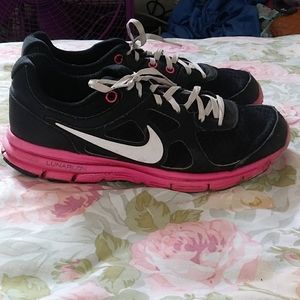 Womens Lunarlon Nike's
